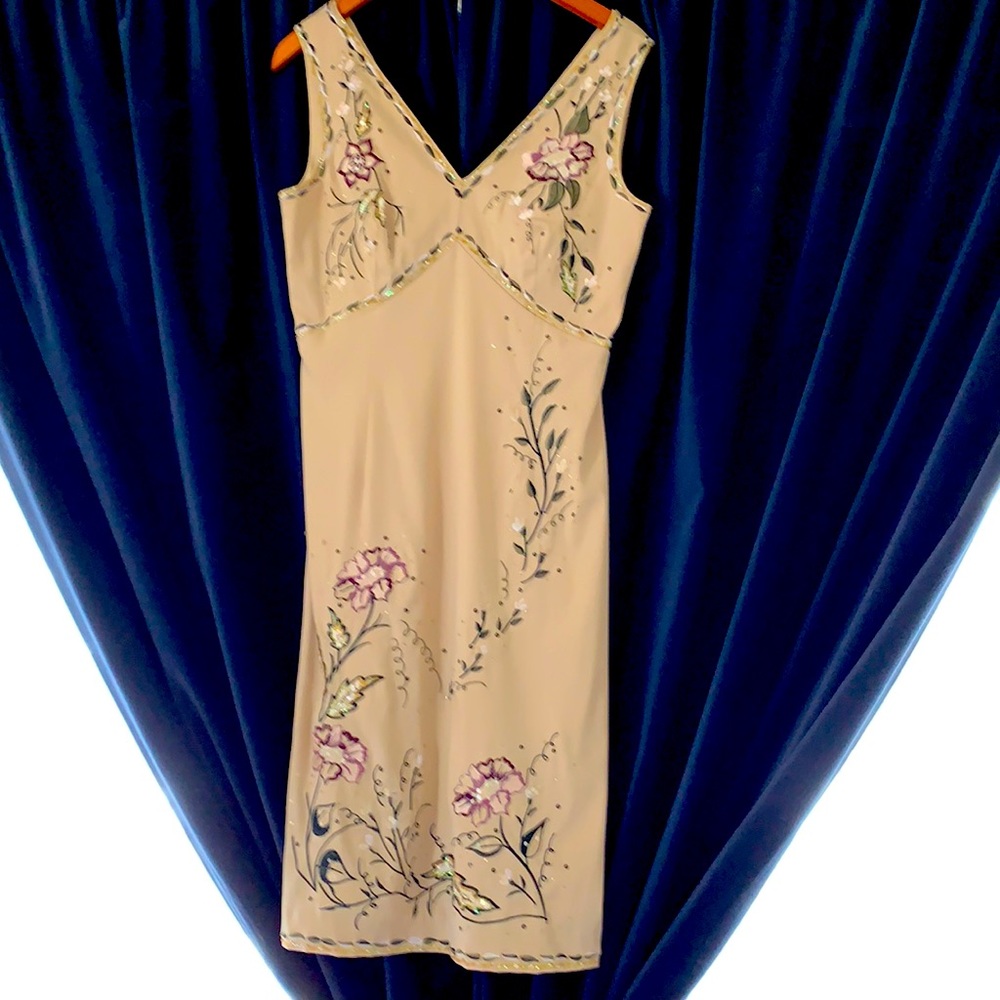 Spenser Jeremy midi dress embroidered with flowers